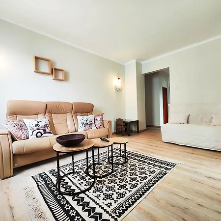 Le Repere Des Amis - 4 Pers - Proche Tram - Parking Gratuit - Babyfoot Lingolsheim