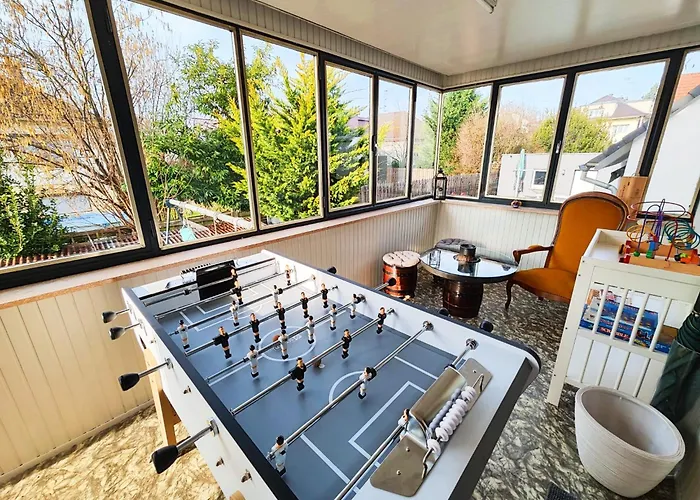 Le Repere Des Amis - 4 Pers - Proche Tram - Parking Gratuit - Babyfoot