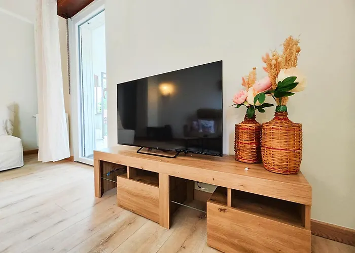 Le Repere Des Amis - 4 Pers - Proche Tram - Parking Gratuit - Babyfoot Apartamento